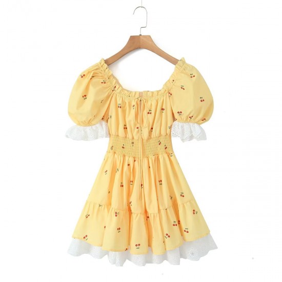 Winter's new women's dress with a European and American style, featuring a square-neck tie, short-sleeved, cinched waist and patchwork style